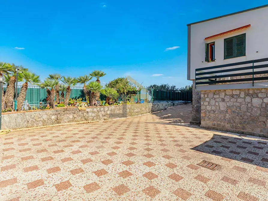 Immagine 38 di Villa in vendita  in Contrada Piraineto snc a Capaci
