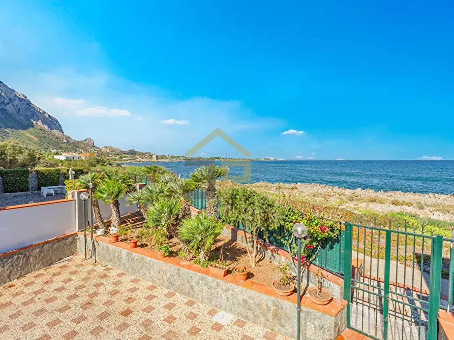 Immagine 43 di Villa in vendita  in Contrada Piraineto snc a Capaci