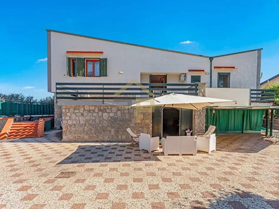 Immagine 40 di Villa in vendita  in Contrada Piraineto snc a Capaci