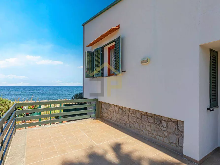 Immagine 45 di Villa in vendita  in Contrada Piraineto snc a Capaci