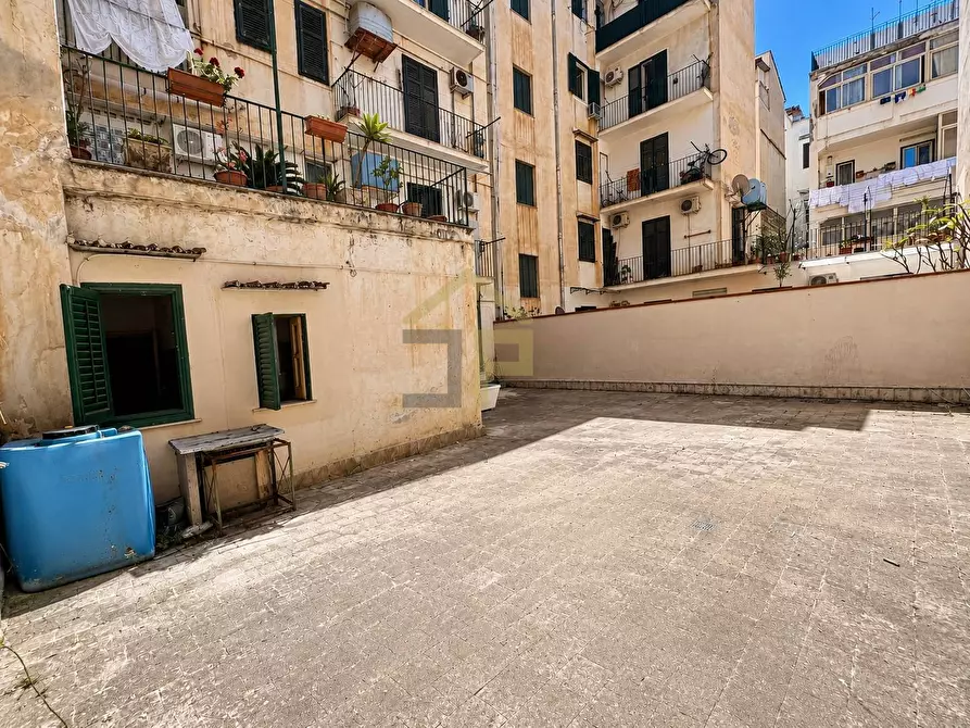 Immagine 2 di Appartamento in vendita  in Via Antonio Marinuzzi 173 a Palermo