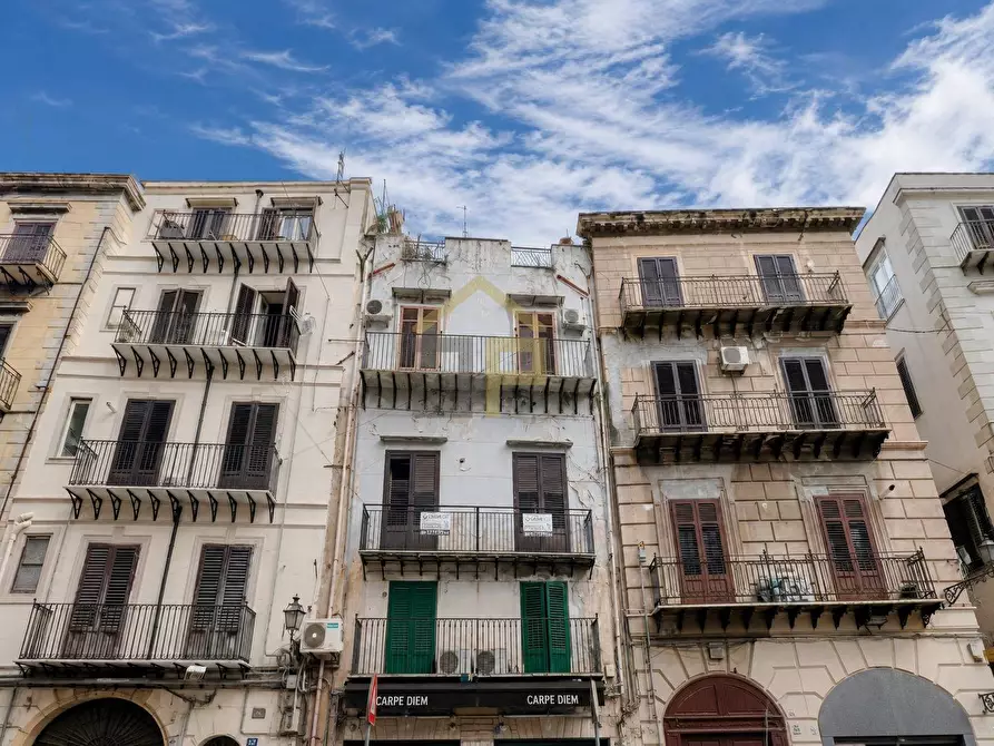 Immagine 24 di Appartamento in vendita  in Piazza Sant'andrea 7 a Palermo