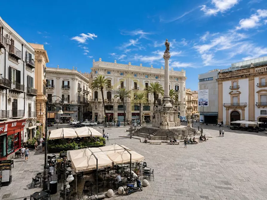 Immagine 1 di Appartamento in vendita  in Piazza Sant'andrea 7 a Palermo