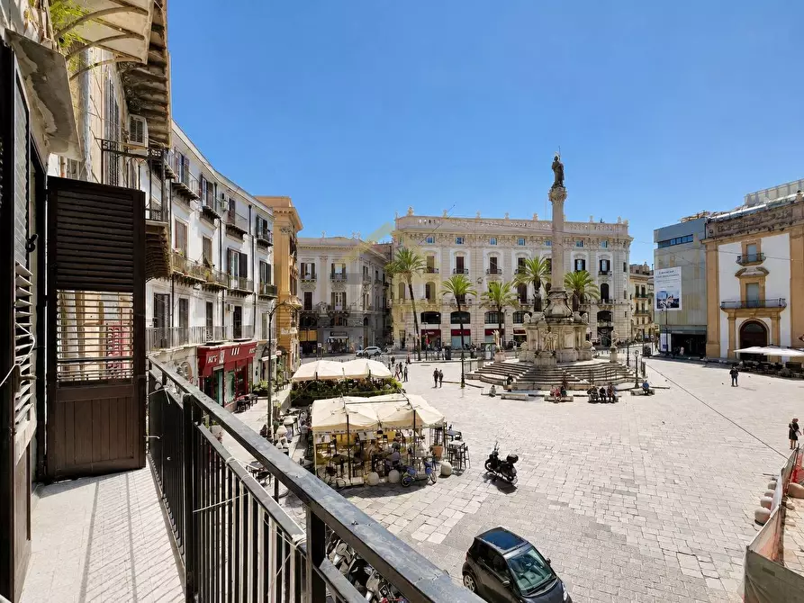 Immagine 16 di Appartamento in vendita  in Piazza Sant'andrea 7 a Palermo