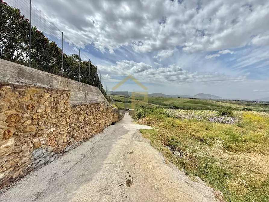 Immagine 5 di Terreno agricolo in vendita  in Contrada Valguarnera a Partinico