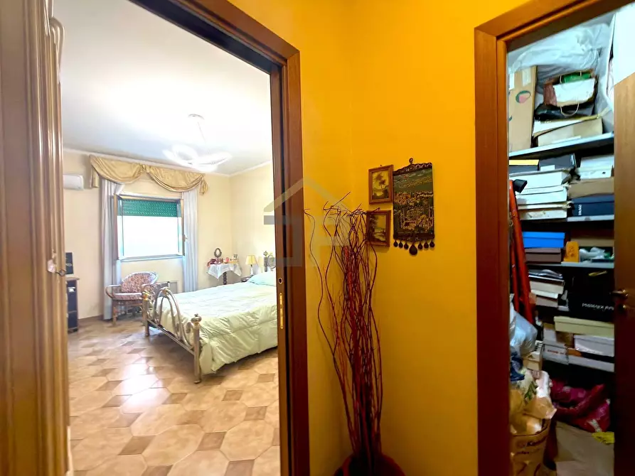 Immagine 2 di Appartamento in vendita  in Via Emiro Giafar 149 a Palermo