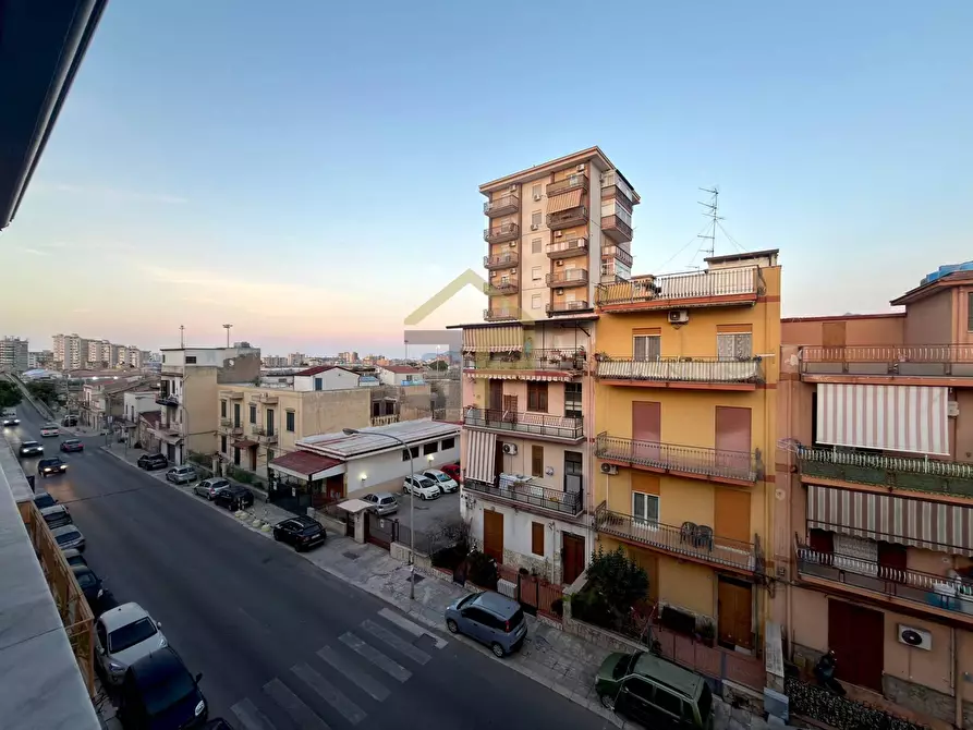 Immagine 10 di Appartamento in vendita  in Via Emiro Giafar 149 a Palermo