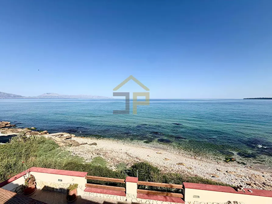 Immagine 3 di Villa in vendita  in Contrada San Cataldo snc a Capaci