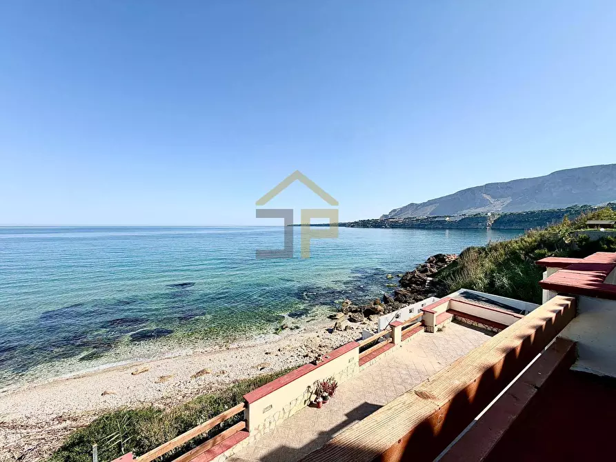 Immagine 17 di Villa in vendita  in Contrada San Cataldo snc a Capaci
