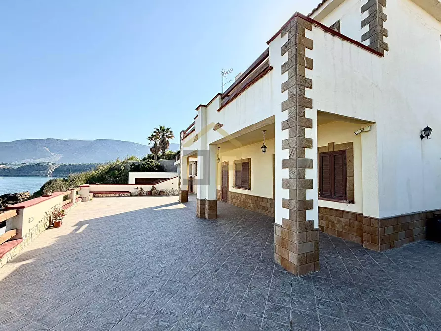 Immagine 18 di Villa in vendita  in Contrada San Cataldo snc a Capaci