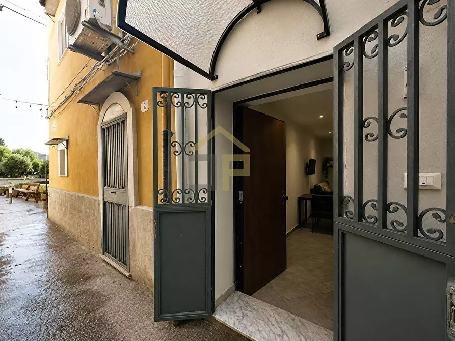 Immagine 9 di Appartamento in affitto  in Vicolo Caccamo All'alloro 4 a Palermo