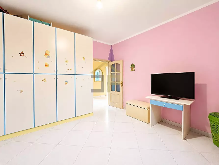 Immagine 13 di Palazzo in vendita  in Gaetano Filangeri 16 a Palermo