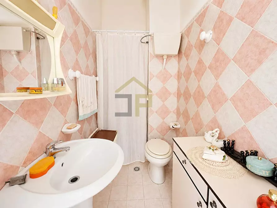 Immagine 14 di Appartamento in vendita  in Via Guido Jung 11 a Palermo