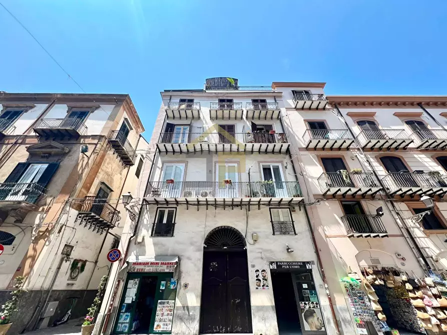 Immagine 1 di Appartamento in vendita  in Via Maqueda 58 a Palermo