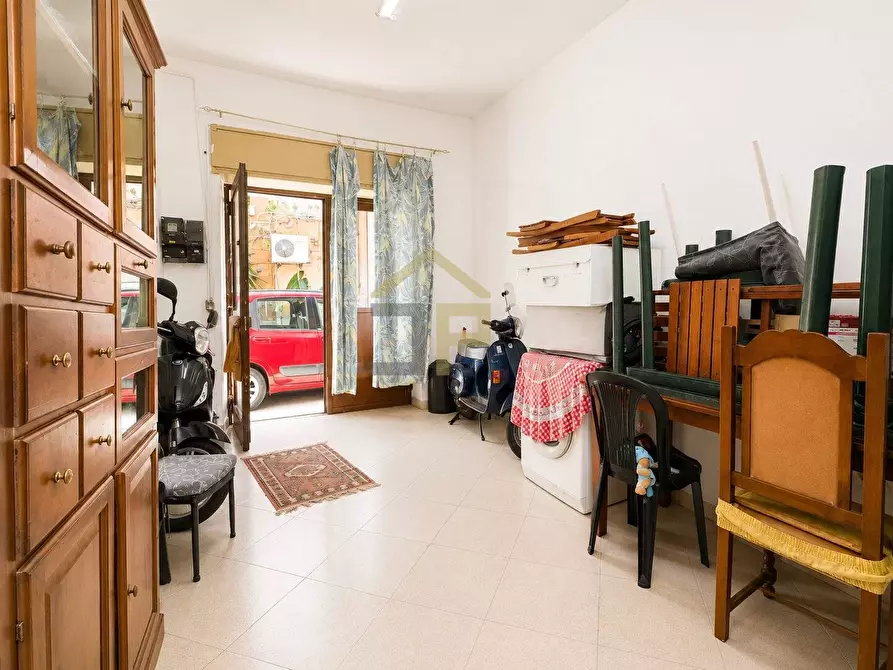 Immagine 5 di Appartamento in vendita  in Via Montesanto 19 a Palermo