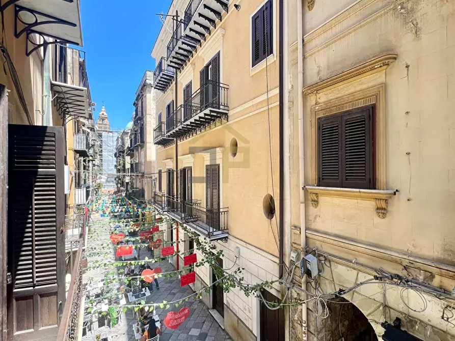 Immagine 1 di Appartamento in vendita  in Via Orologio 35 a Palermo