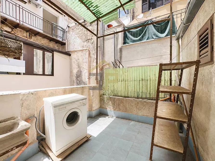 Immagine 28 di Appartamento in vendita  in Via Orologio 35 a Palermo