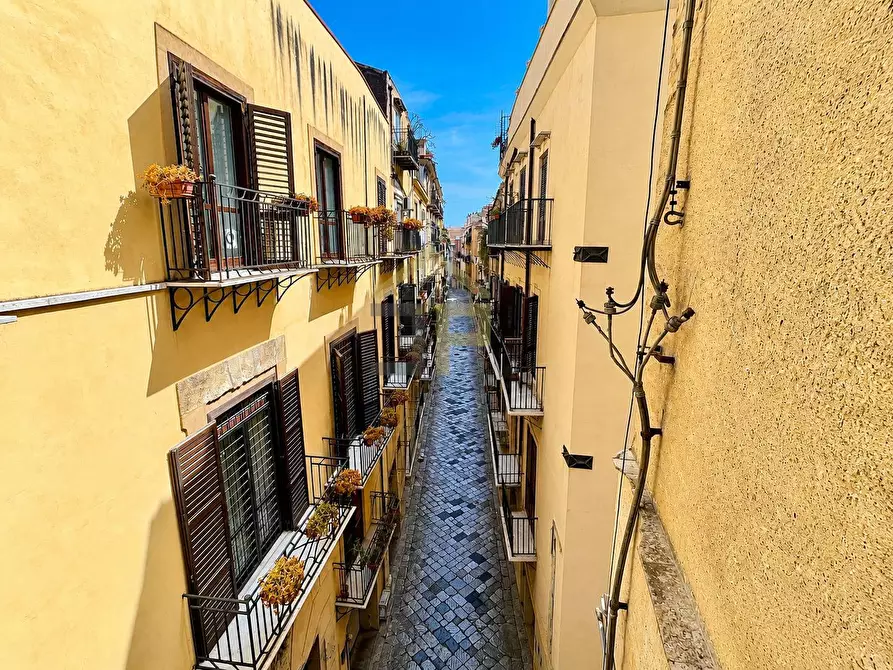 Immagine 7 di Appartamento in vendita  in Via Immacolatella 20 a Palermo