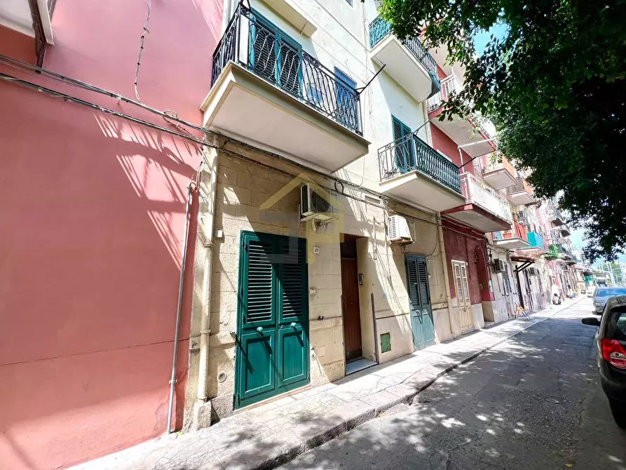 Immagine 2 di Appartamento in vendita  in Corso Dei Mille 411 a Palermo