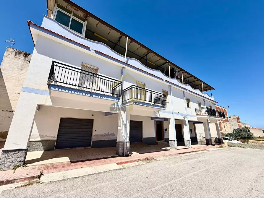 Immagine 2 di Appartamento in vendita  in Via Mario Rapisardi 1/A a Capaci