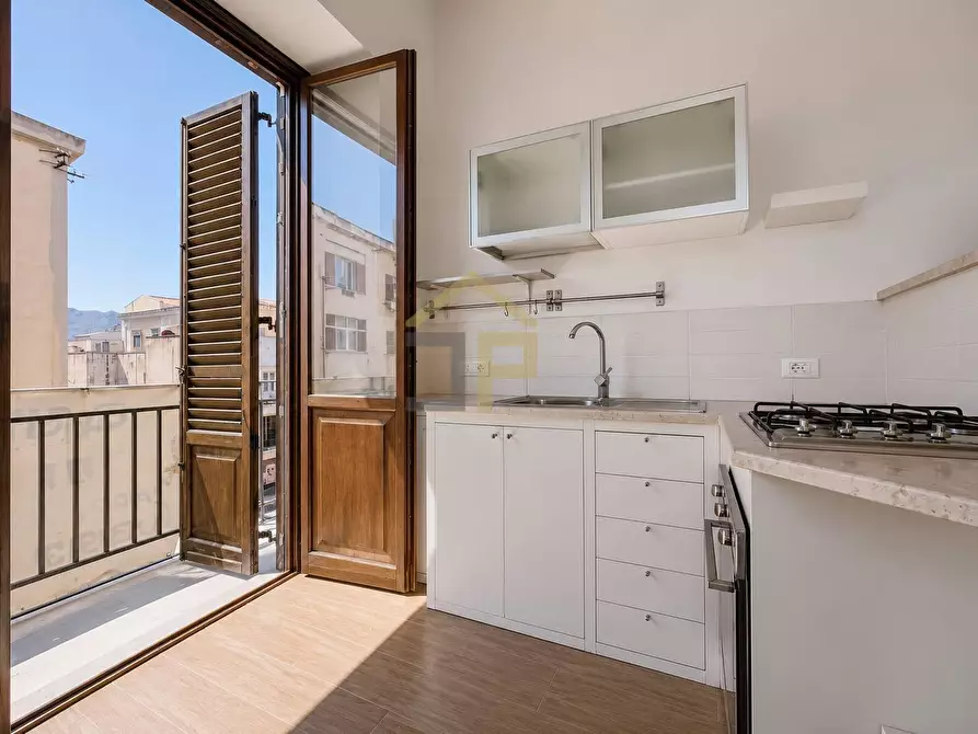 Immagine 1 di Appartamento in vendita  in Via Buon Pastore 6 a Palermo