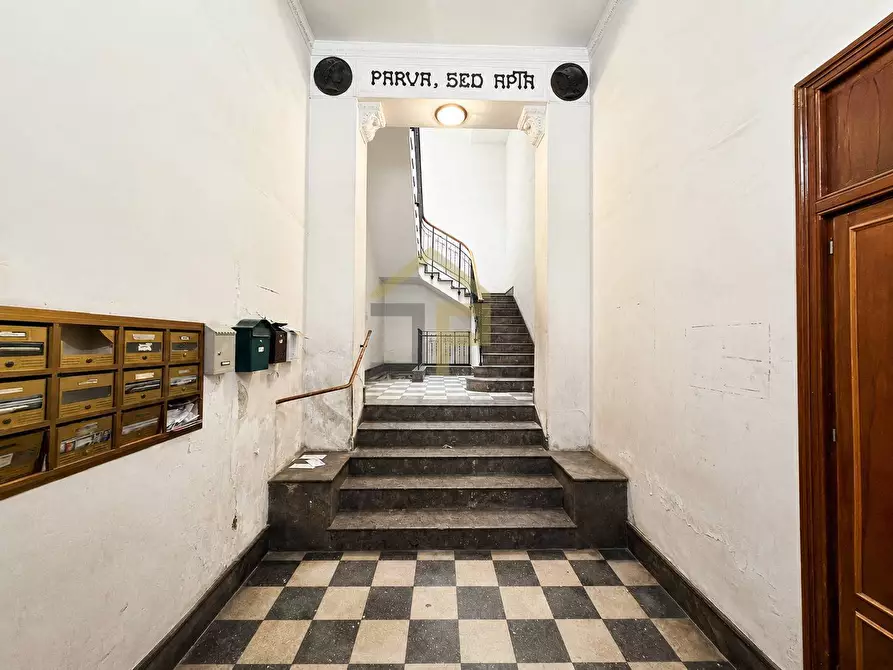 Immagine 2 di Appartamento in vendita  in Via Fiume 12 a Palermo