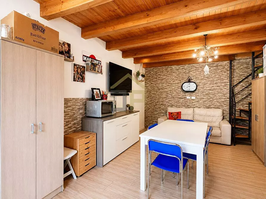 Immagine 4 di Appartamento in vendita  in Piazza San Gregorio 5 a Palermo