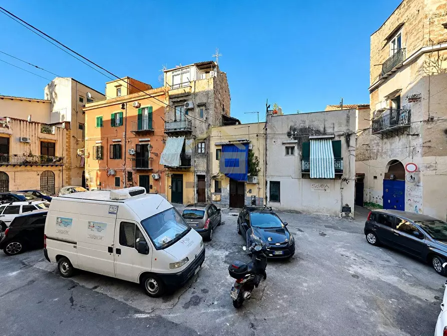 Immagine 10 di Appartamento in vendita  in Piazza San Gregorio 5 a Palermo