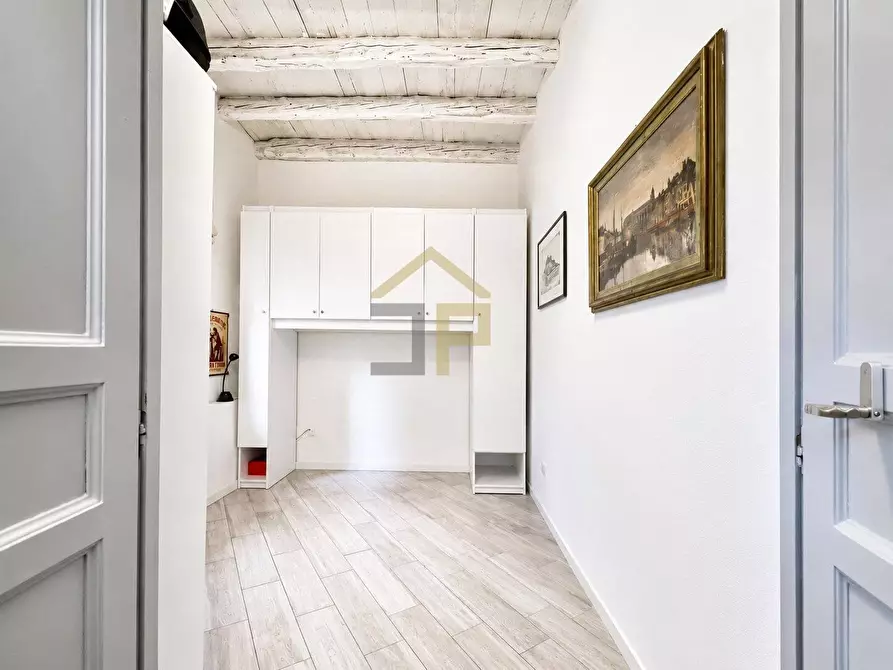 Immagine 10 di Ufficio in vendita  in Via Maqueda 283 a Palermo