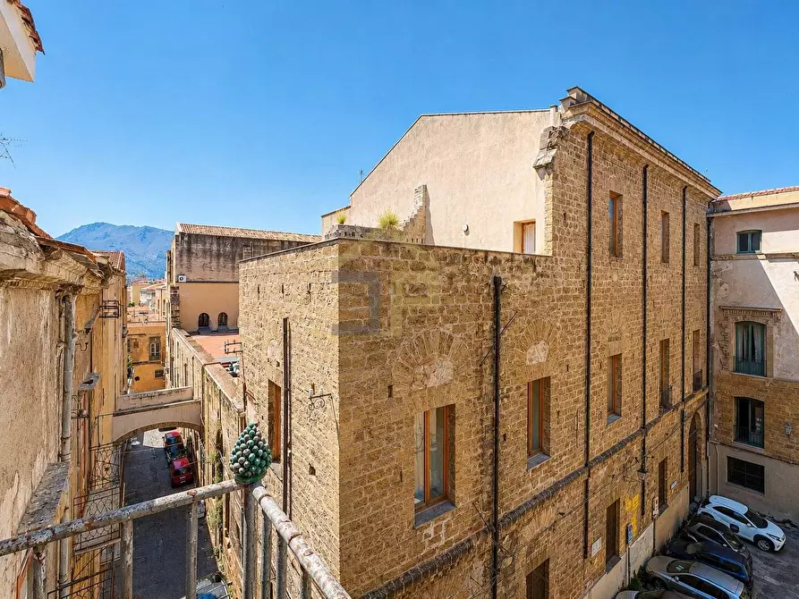 Immagine 23 di Appartamento in affitto  in Piazza Pietro Novelli 5 a Palermo