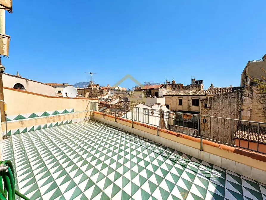 Immagine 8 di Appartamento in affitto  in Piazza Pietro Novelli 5 a Palermo