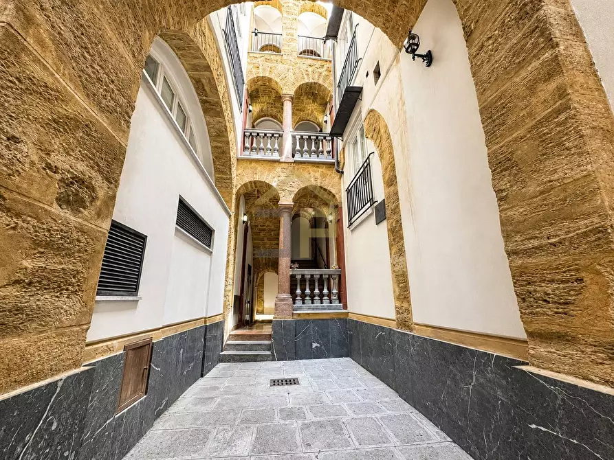 Immagine 2 di Appartamento in affitto  in via Alessandro Paternostro 16 a Palermo