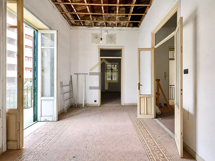 Immagine 24 di Appartamento in vendita  in Viale Regina Margherita 36 a Palermo