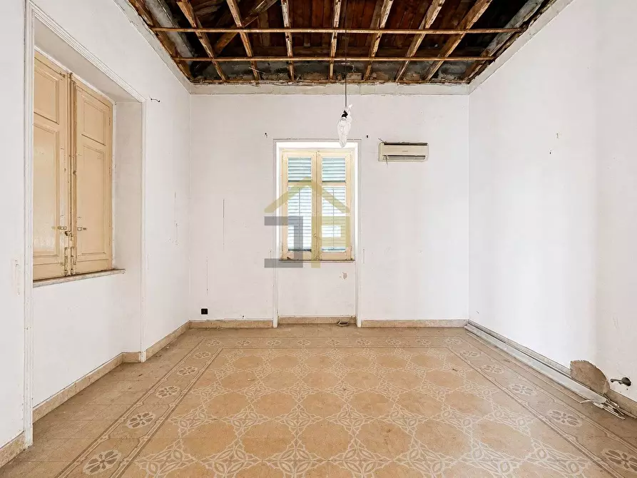 Immagine 25 di Appartamento in vendita  in Viale Regina Margherita 36 a Palermo