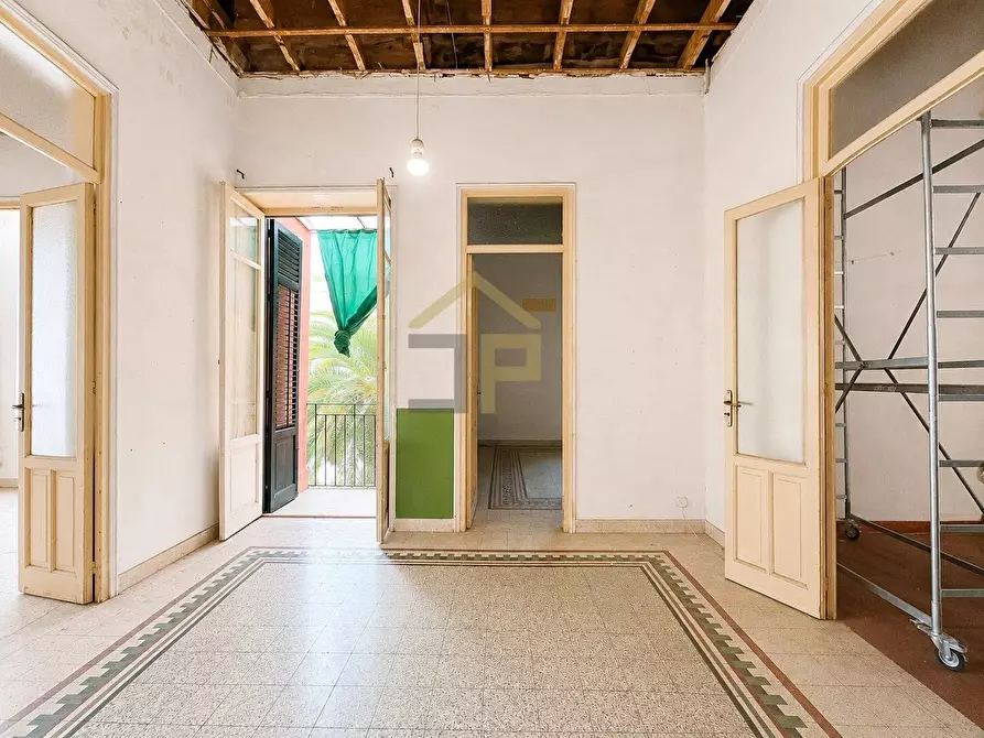 Immagine 34 di Appartamento in vendita  in Viale Regina Margherita 36 a Palermo