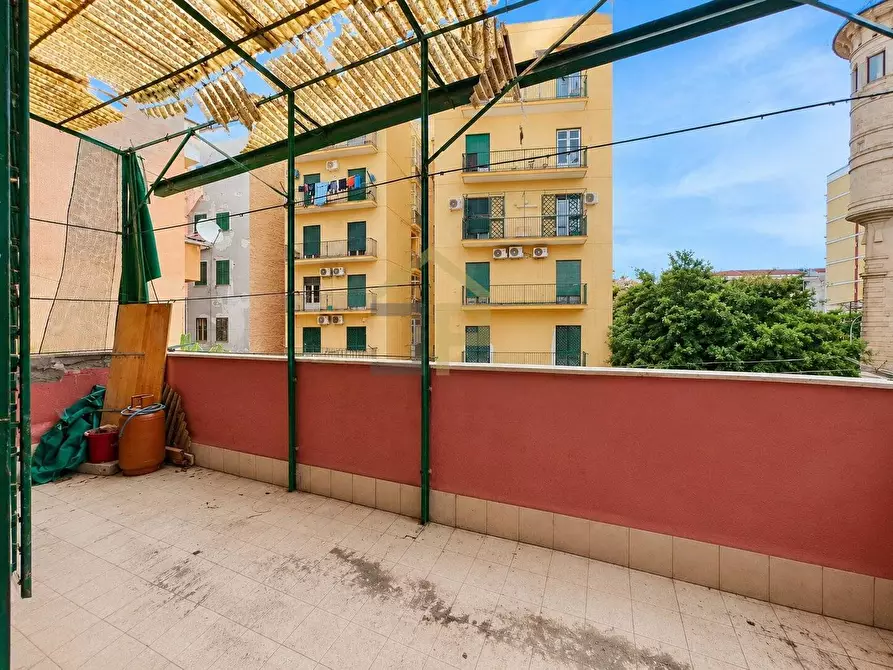 Immagine 43 di Appartamento in vendita  in Viale Regina Margherita 36 a Palermo