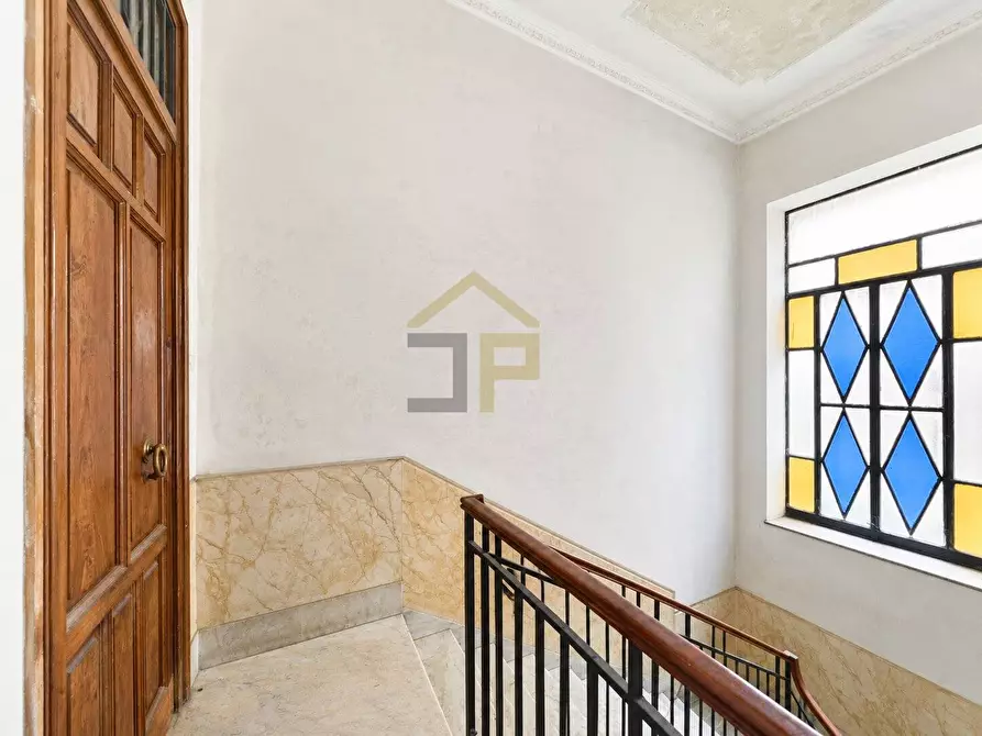 Immagine 8 di Appartamento in vendita  in Viale Regina Margherita 36 a Palermo