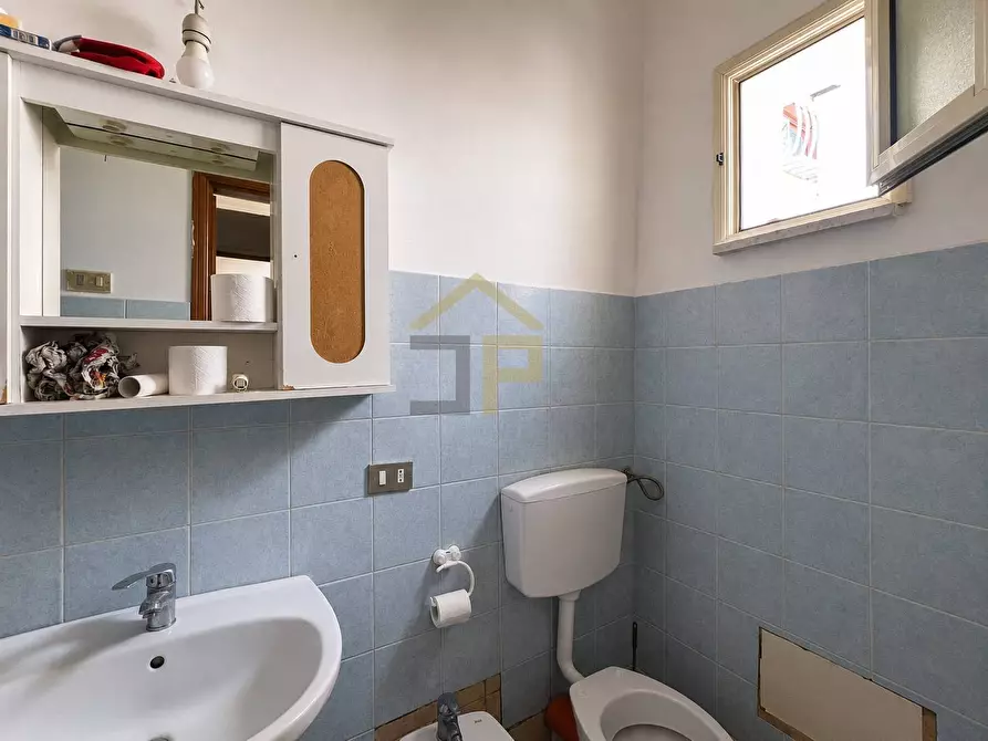 Immagine 31 di Appartamento in vendita  in Via Divisi 45 a Palermo