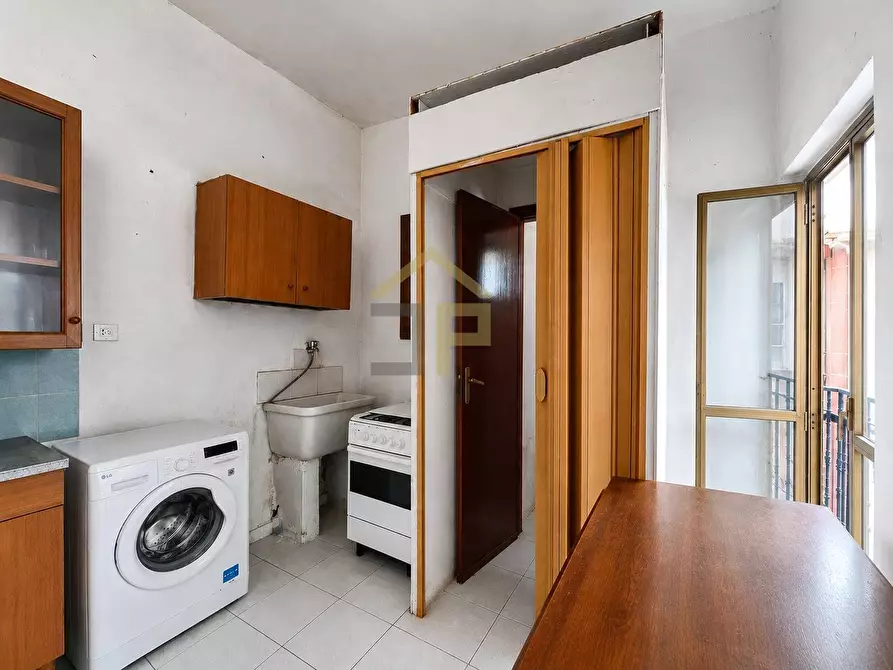 Immagine 27 di Appartamento in vendita  in Via Divisi 45 a Palermo