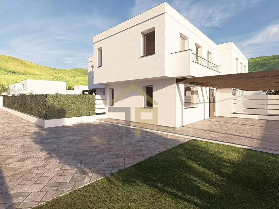 Immagine 4 di Villa in vendita  in Via Calarossa a Terrasini