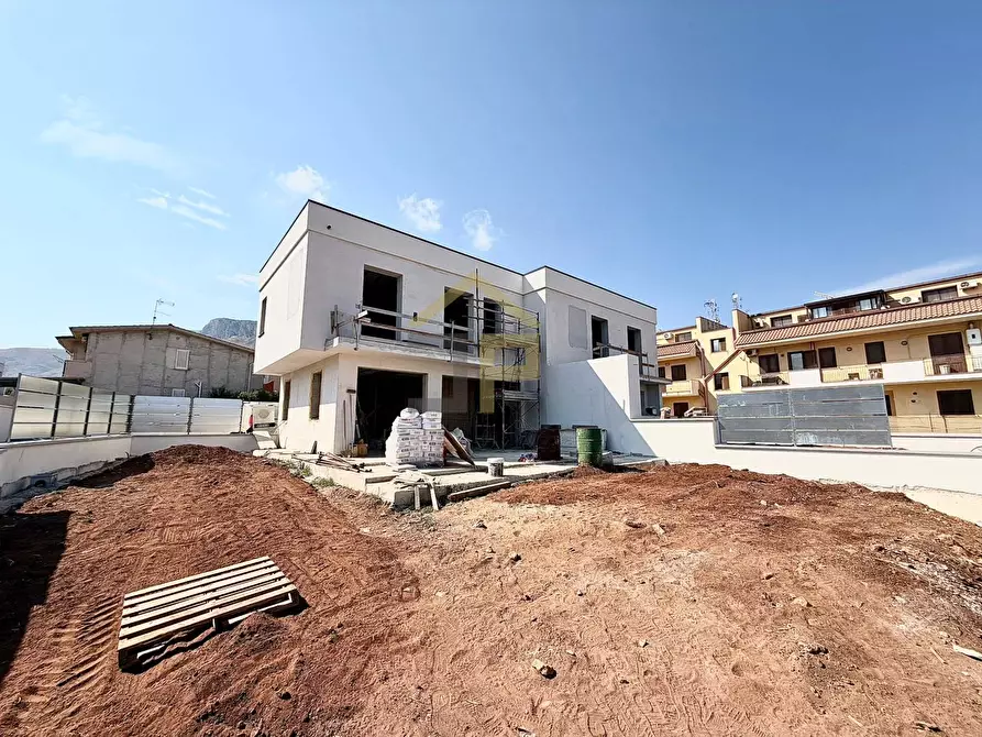 Immagine 18 di Villa in vendita  in Via Calarossa a Terrasini