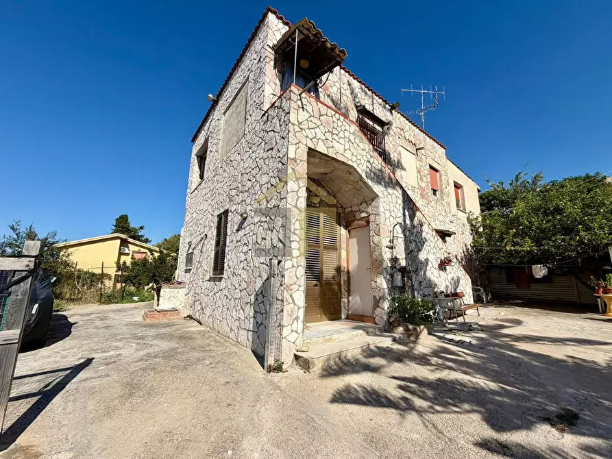 Immagine 4 di Villa in vendita  in Contrada Forgia SNC a Balestrate