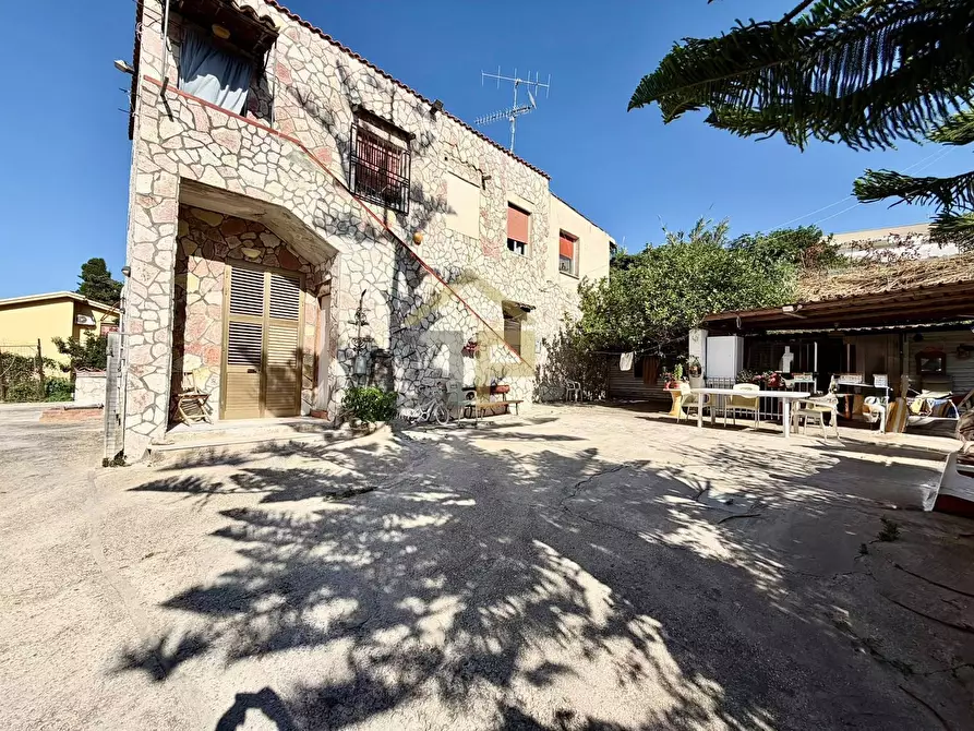 Immagine 5 di Villa in vendita  in Contrada Forgia SNC a Balestrate