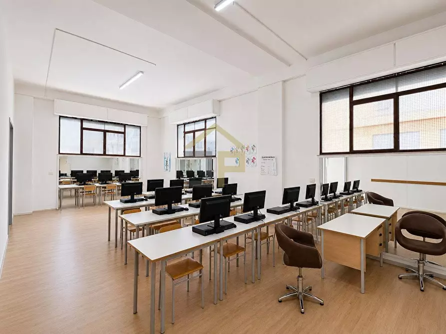 Immagine 5 di Appartamento in vendita  in Via Giuseppe Crispi 167 a Palermo