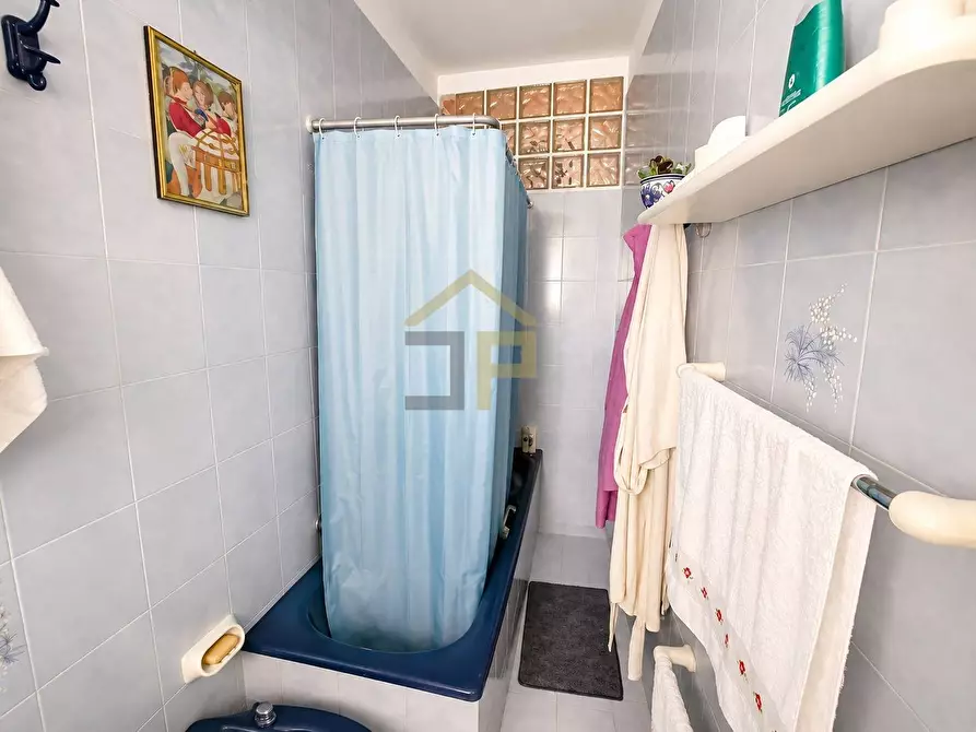 Immagine 30 di Casa indipendente in vendita  in Via Cassarà a Monreale