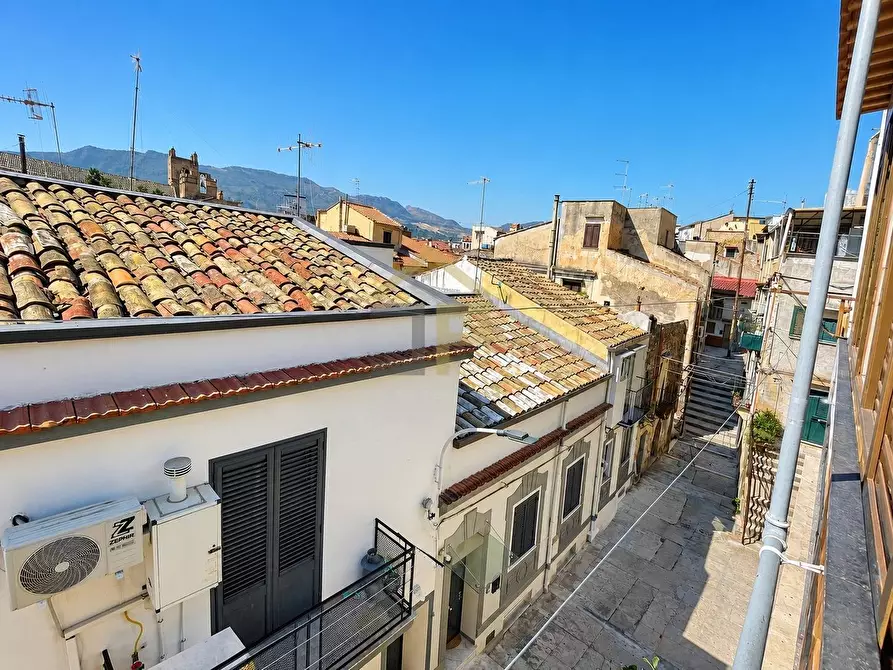 Immagine 17 di Casa indipendente in vendita  in Via Cassarà a Monreale