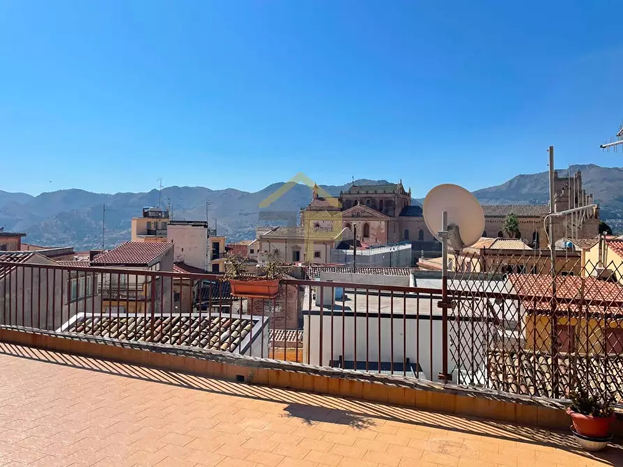 Immagine 2 di Casa indipendente in vendita  in Via Cassarà a Monreale