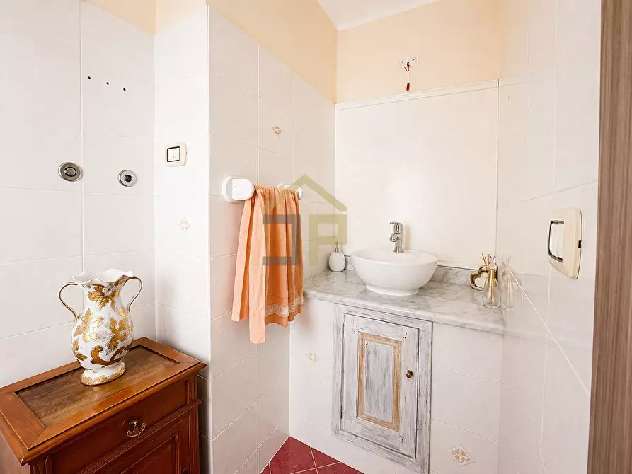 Immagine 18 di Casa indipendente in vendita  in Via Cassarà a Monreale