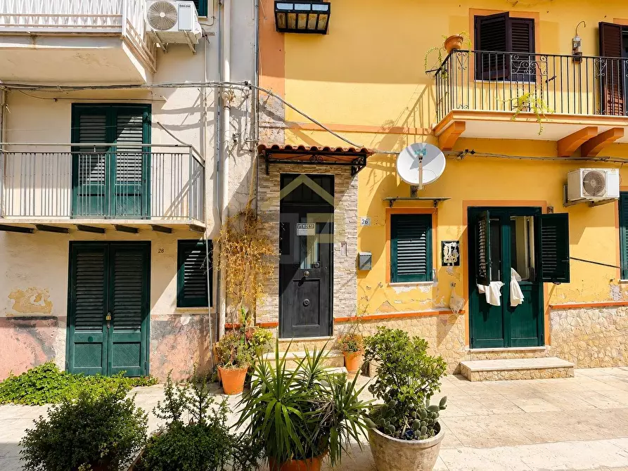Immagine 33 di Casa indipendente in vendita  in Via Cassarà a Monreale