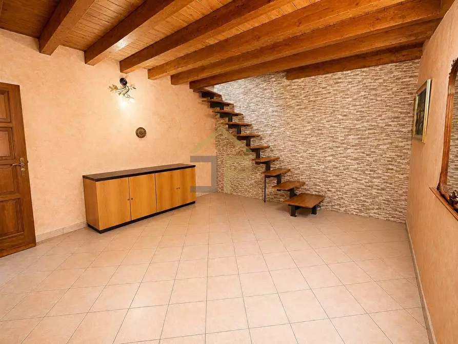 Immagine 20 di Casa indipendente in vendita  in Via Cassarà a Monreale